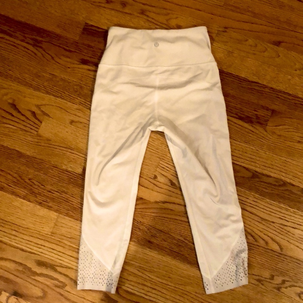 Lululemon White Cropped Legging